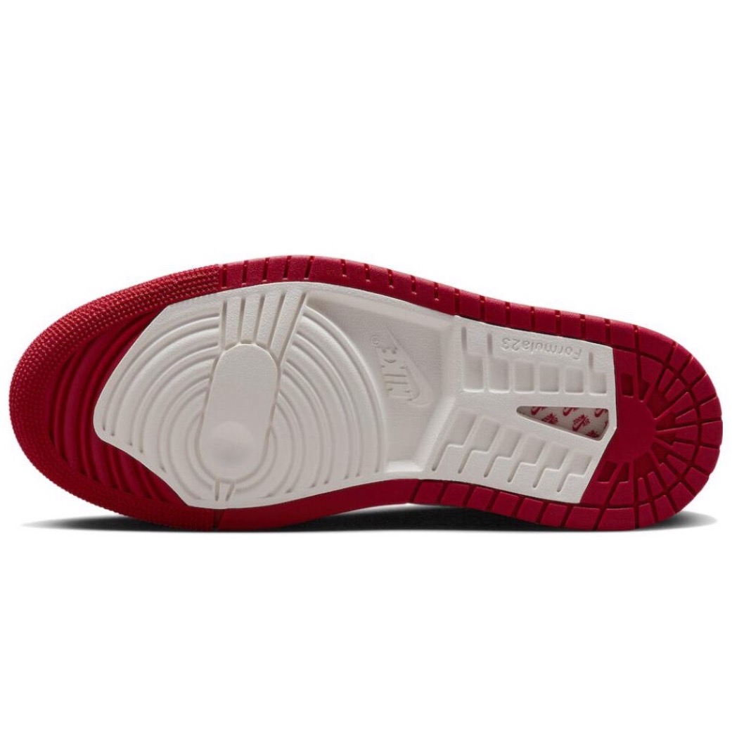 Nike Air Jordan 1 High OG "Valentine's Day" (2024) — view 1