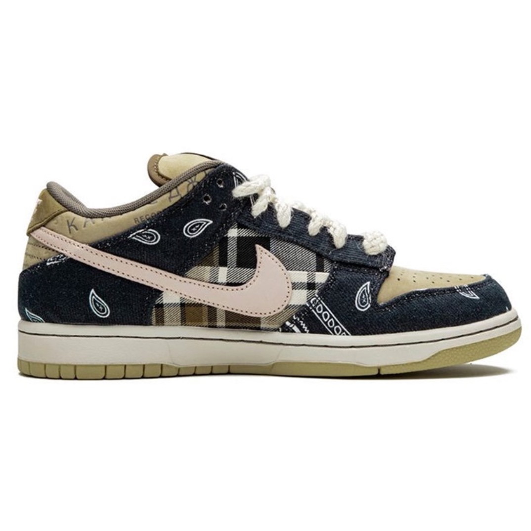 Travis Scott X Nike SB Dunk Low